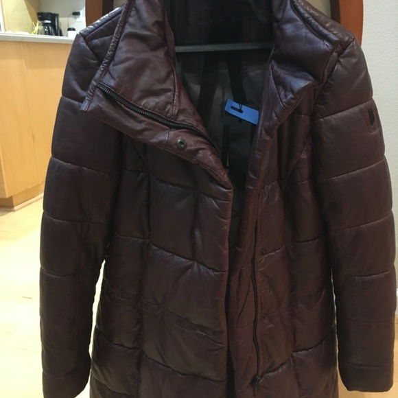 Beautiful Puffer jacket - Picture 4 of 8